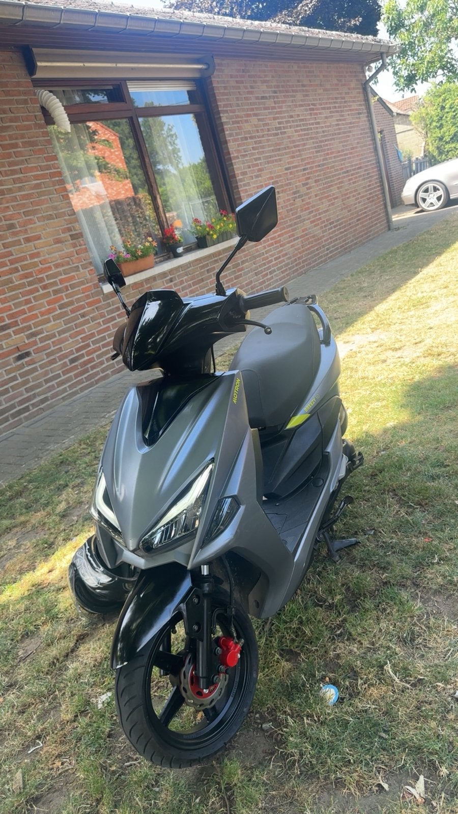 ❇️️Breezy 50 scooter A klasse start en rijd 50cc❇️, Fietsen en Brommers, Scooters | Yamaha, Ophalen, Overige modellen, Klasse A (25 km/u)