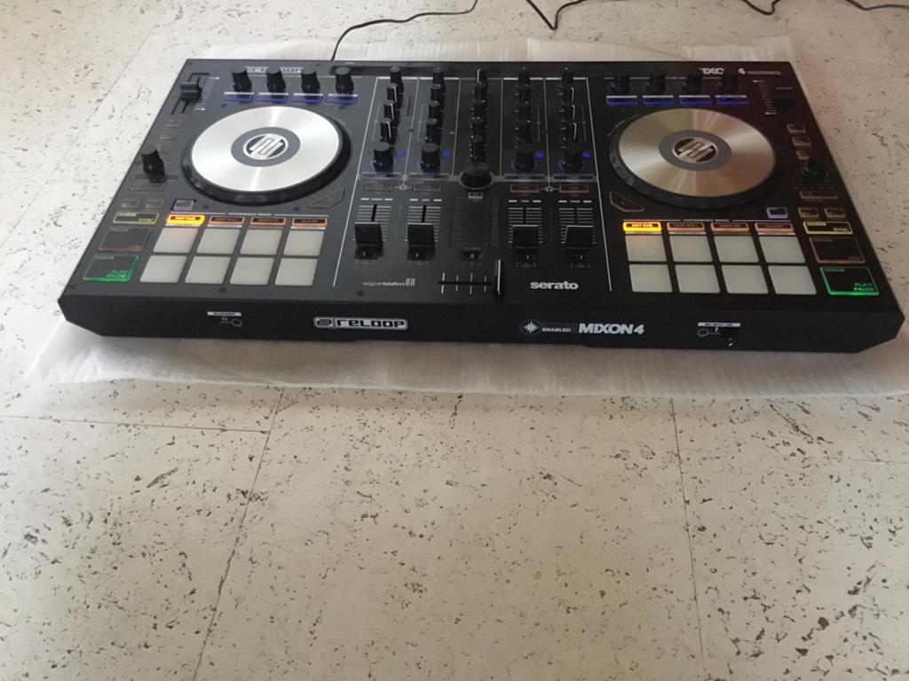 RELOOP MIXON4, Ophalen, Zo goed als nieuw, Reloop