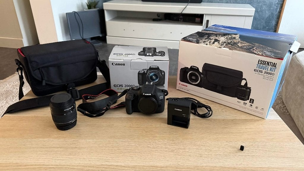 Canon EOS 2000D + reisset, Audio, Tv en Foto, Spiegelreflex, Canon, Nieuw, 24 megapixels