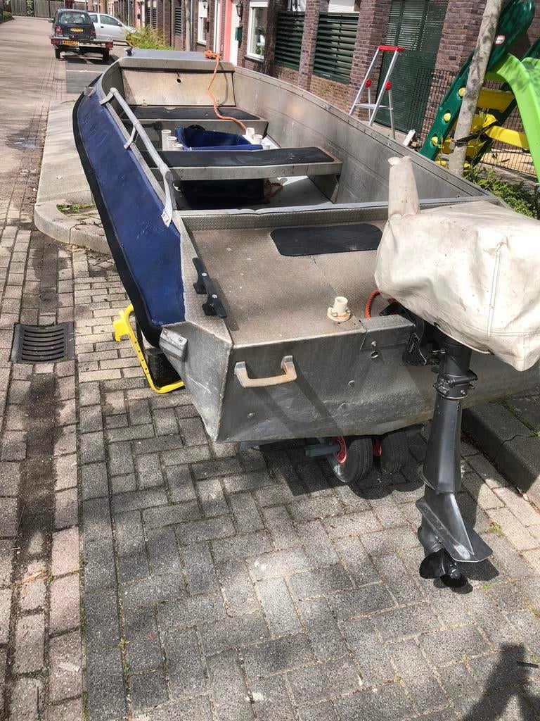 Buster  385cm lichtmetalen toer-Visboot, Ophalen, Gebruikt