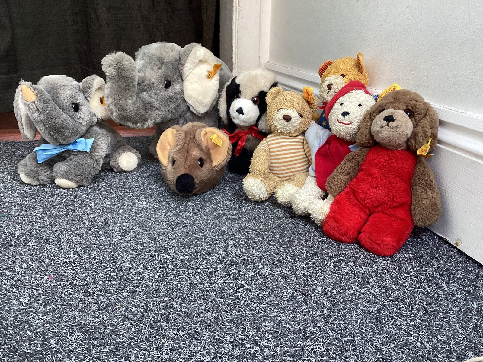 Lot van 8 originele vintage Steiff knuffels met label, Verzamelen, Verzenden, Gebruikt, Steiff