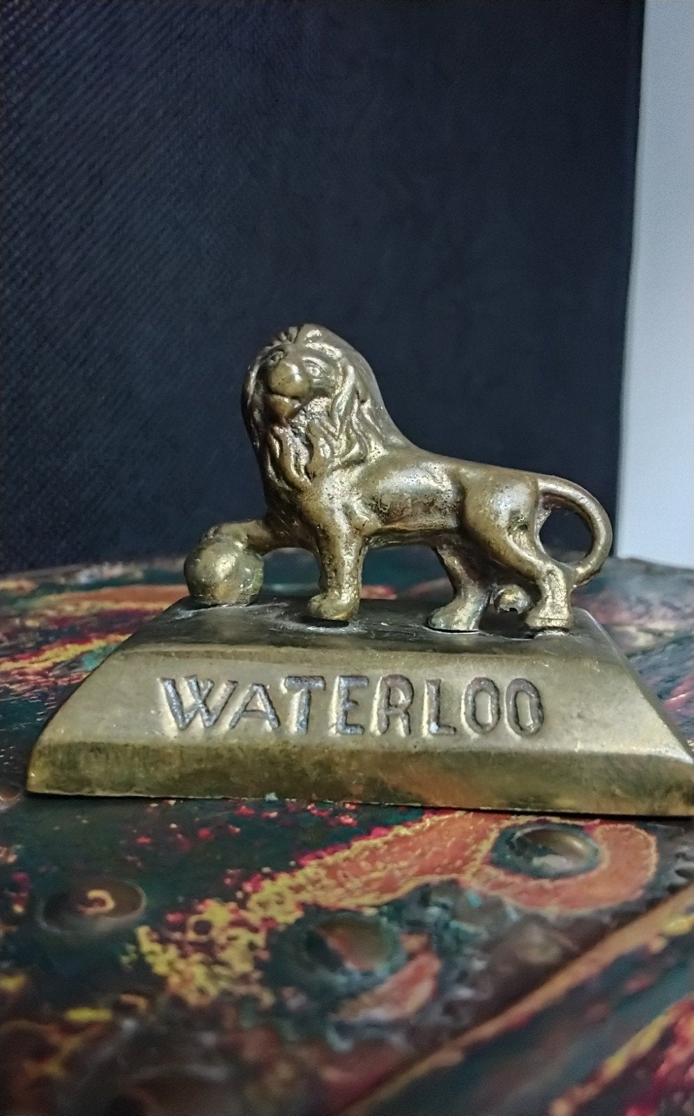 Antik Messing LeeuwvanWaterloo miniatuur(1900) Presse-papier, Antiquités & Art, Enlèvement ou Envoi