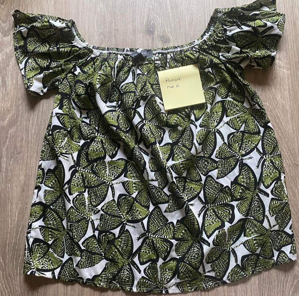 Primark - haut à épaules dénudées Green Leaf Print - 32/XXS, Enlèvement ou Envoi, Comme neuf, Vert
