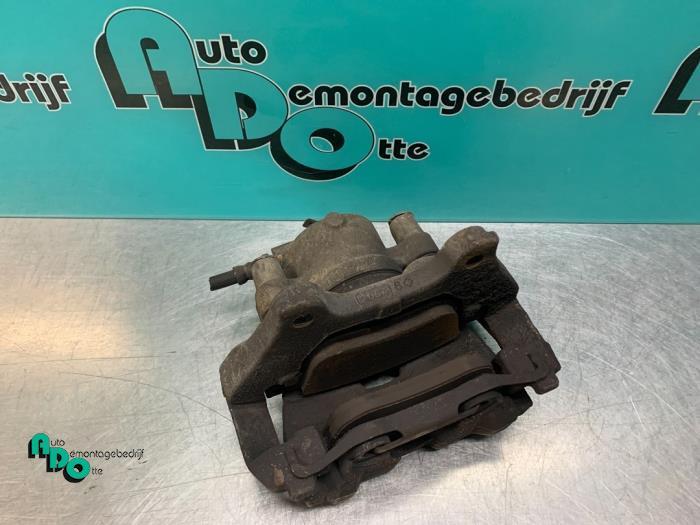 Etrier de frein (pince) avant gauche d'un Fiat Doblo (Doblo, -, 3 mois de garantie, Utilisé, Fiat