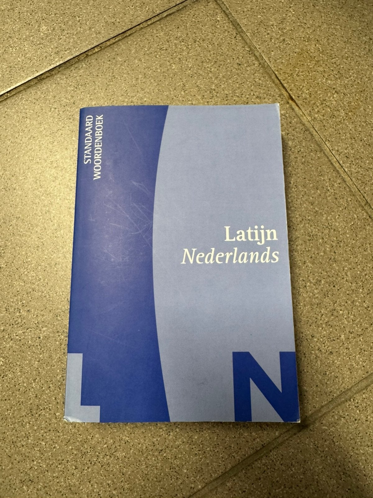 G.H. Halsberghe - Standaard woordenboek Latijn-Nederlands, Boeken, Ophalen of Verzenden, G.H. Halsberghe, Latijn