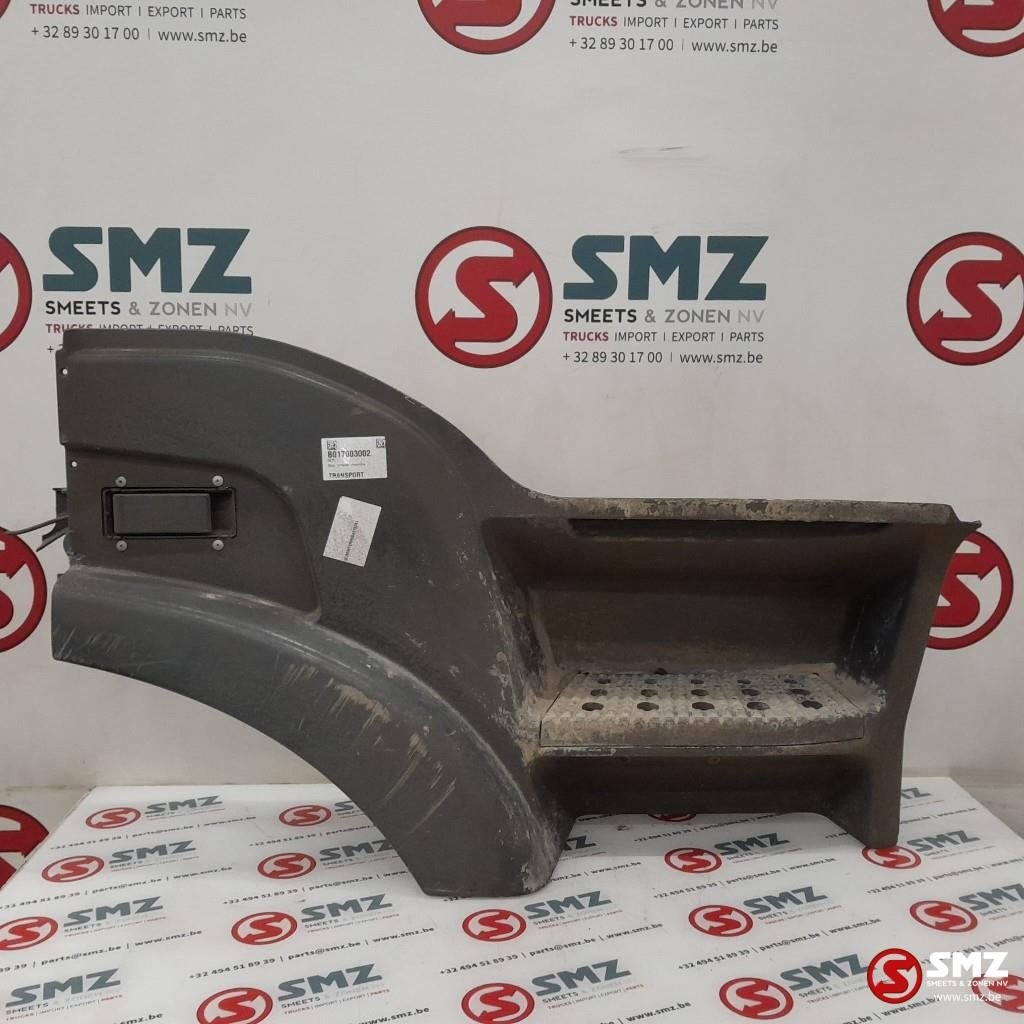 Occ Iveco étape à droite, Autos : Pièces & Accessoires, Pièces camion, Iveco, Autres pièces automobiles, Utilisé