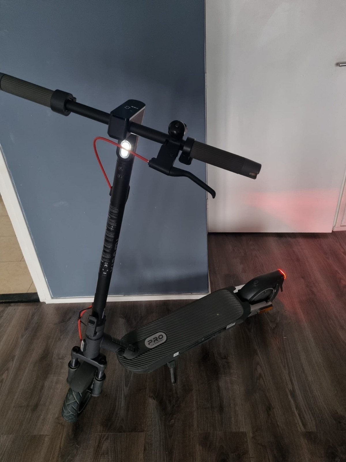 Electric Scooter 5 Pro met dubbele vering xiaomi 
Plus 270zł, Enlèvement ou Envoi
