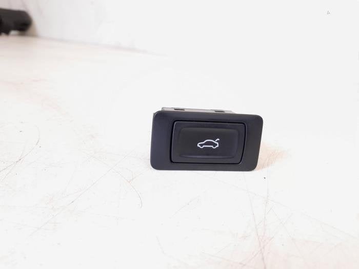 Schakelaar achterklep van een Audi SQ5, Gebruikt, -, -, -