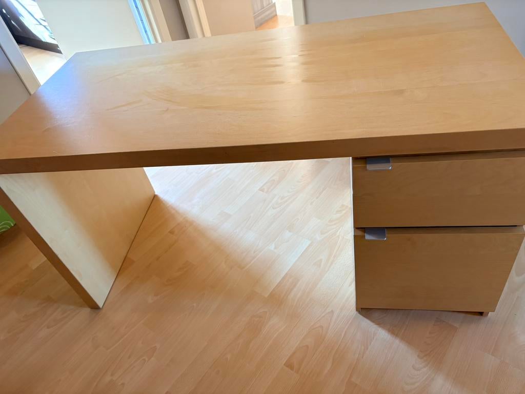 Licht eik kleur bureau, Huis en Inrichting, Bureaus, Ophalen, Zo goed als nieuw, Computerbureau