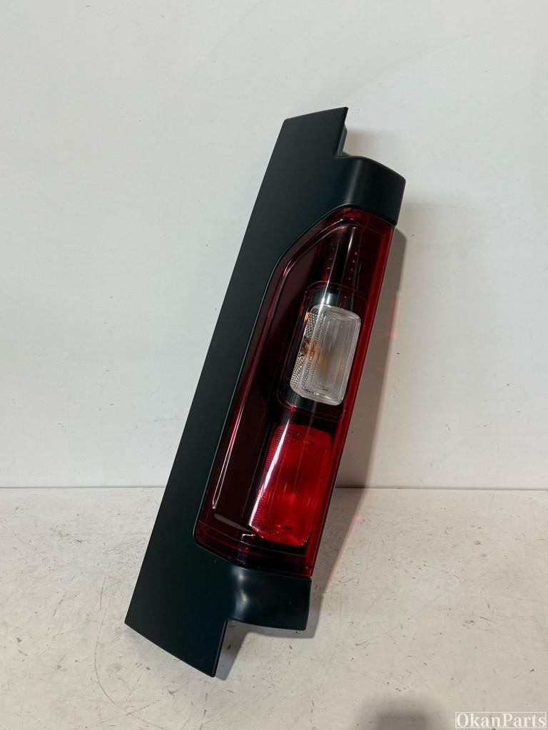 Renault Trafic III linker achterlicht links 265556737R, Auto-onderdelen, Verlichting, Gebruikt