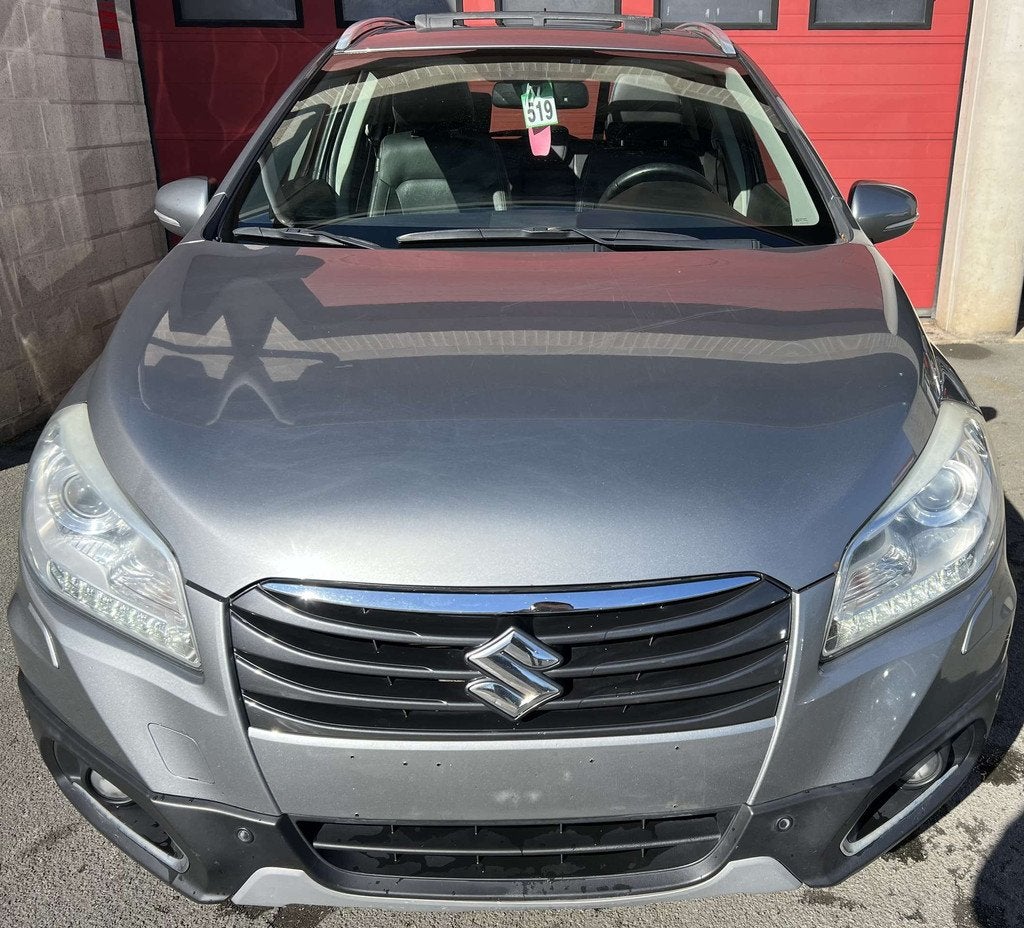 Suzuki S-Cross 1.6i GL B-Line + NAVI + CAMÉRA + CUIR + PANO, Auto's, Parkeersensor, Gebruikt, 4 cilinders, 120 pk