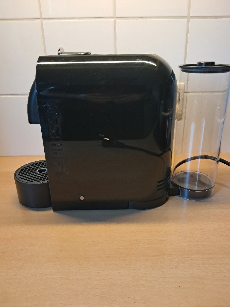 Nespresso machine Magimix, Elektronische apparatuur, Koffiezetapparaten, Ophalen, Espresso apparaat, Zo goed als nieuw, Koffiepads en cups