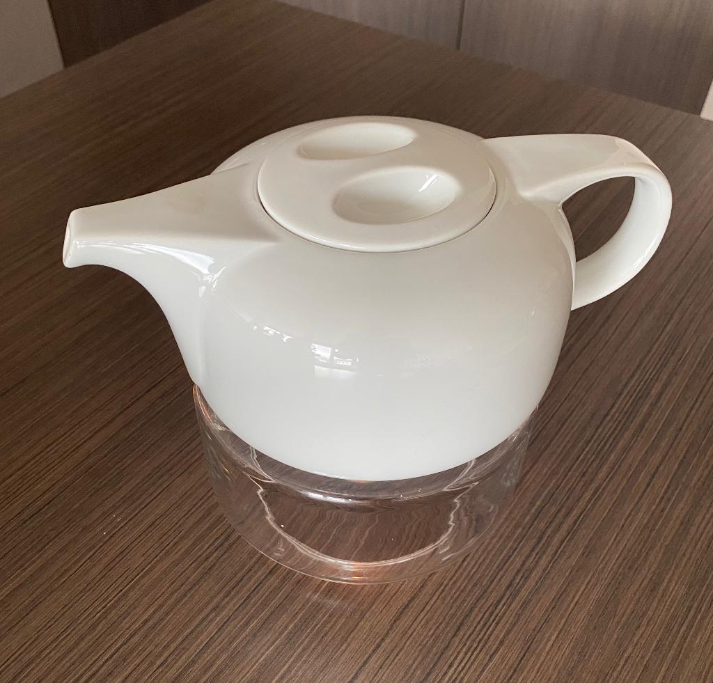 leuk thee serviesje van ARZBERG, Ophalen of Verzenden, Zo goed als nieuw, Effen, Compleet servies