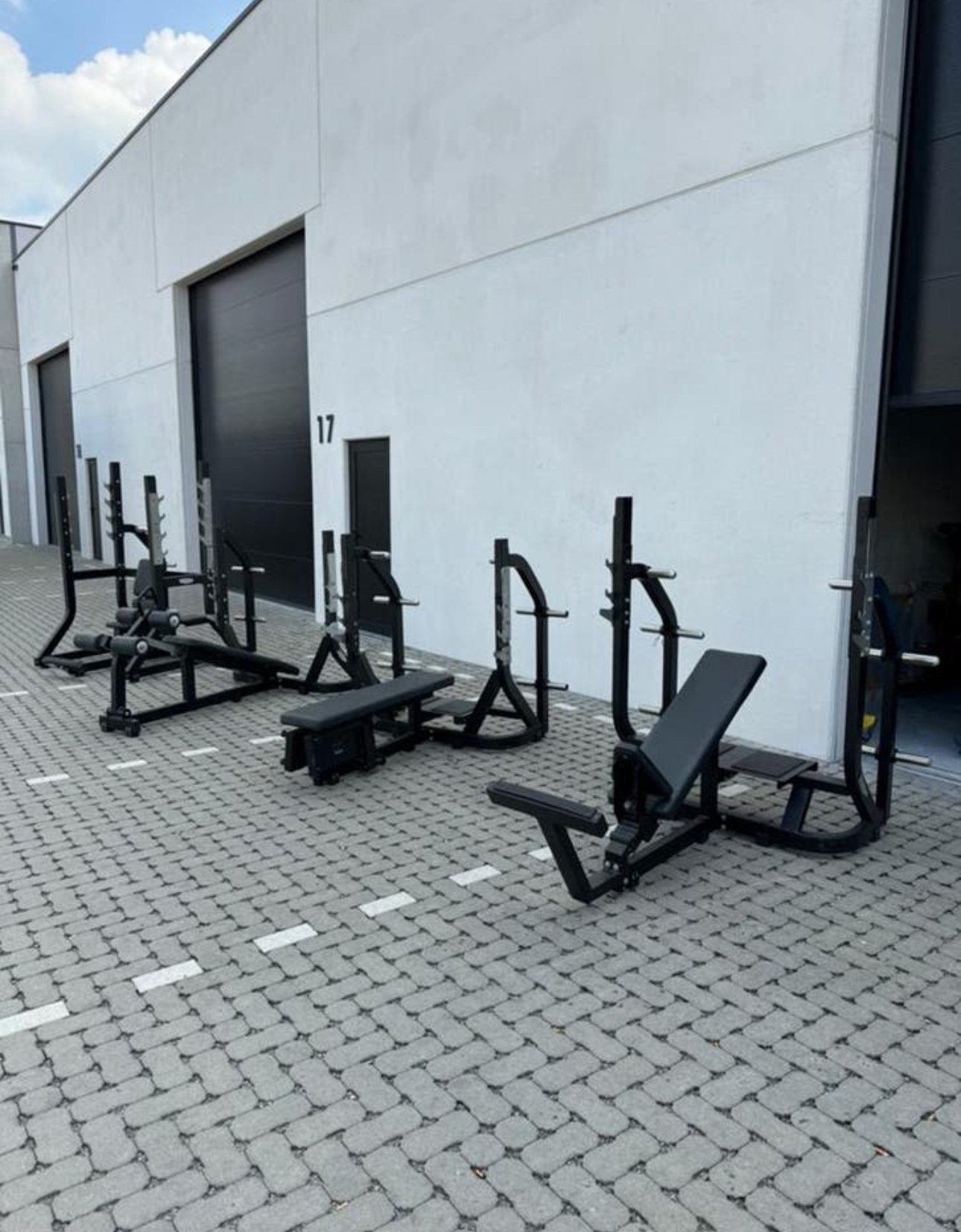 Technogym Pute strength set bench press !!!, Sport en Fitness, Ophalen of Verzenden, Zo goed als nieuw