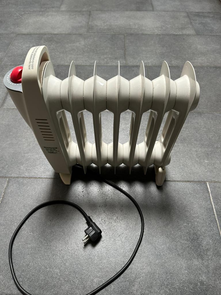 Vuurtje, Ophalen, Zo goed als nieuw, Radiator