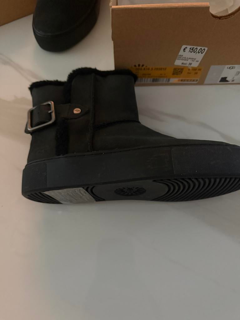 Uggs winterschoenen, Kleding | Heren, Schoenen, Ophalen, Zwart, Wandelschoenen, Zo goed als nieuw