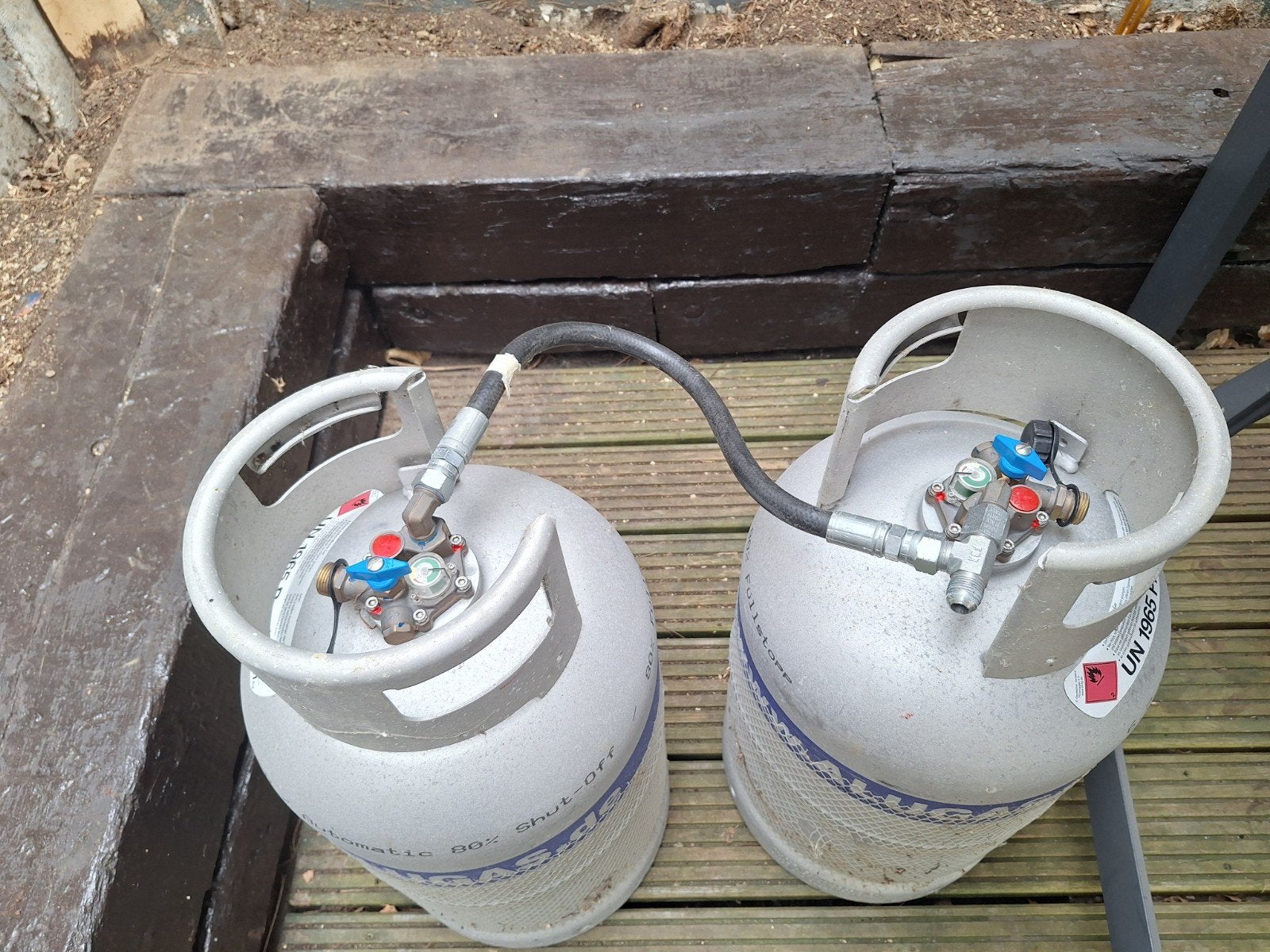 2 lpg flessen, Caravans en Kamperen, Ophalen