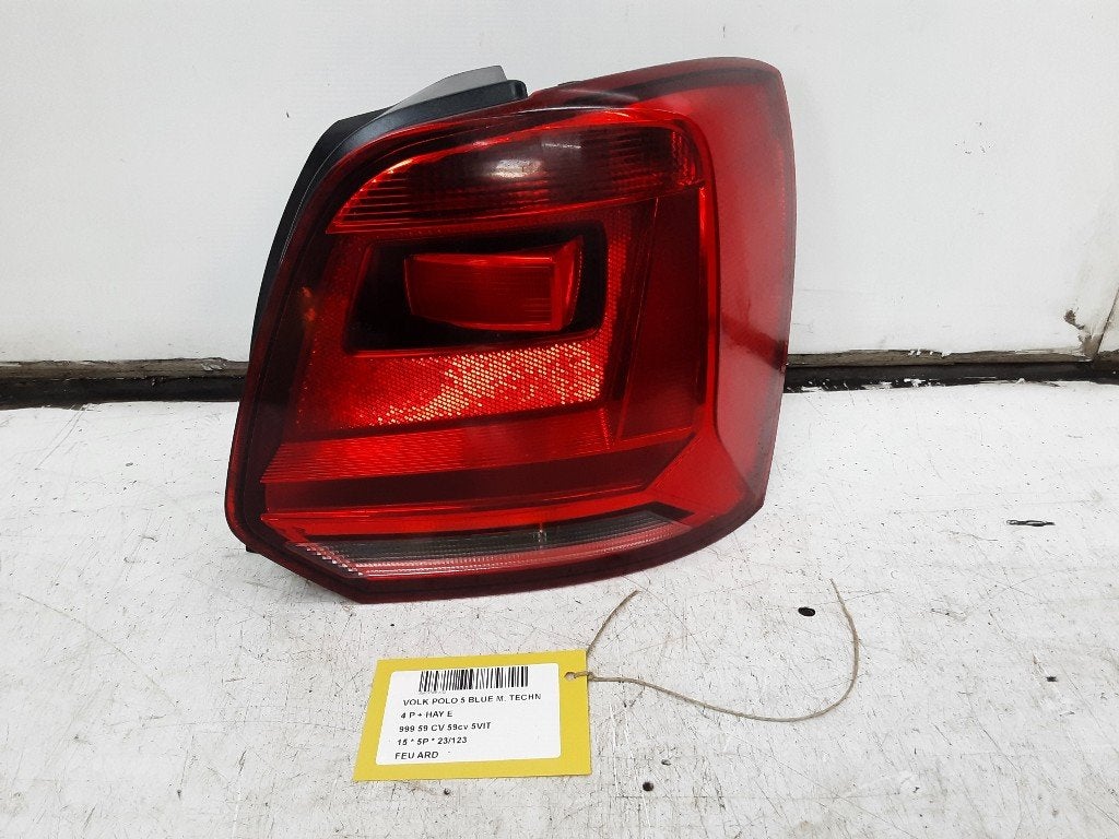 FEU ARRIÈRE DROIT Volkswagen Polo V (6R) (6C0945096F), Autos : Pièces & Accessoires, Volkswagen, Volkswagen AG, Utilisé, Kundenbetreuung@volkswagen.de