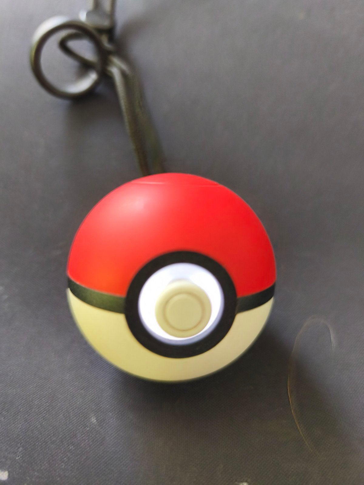 manette Nintendo switch Pokéball plus, Consoles de jeu & Jeux vidéo, Consoles de jeu | Nintendo Switch, Enlèvement, Utilisé