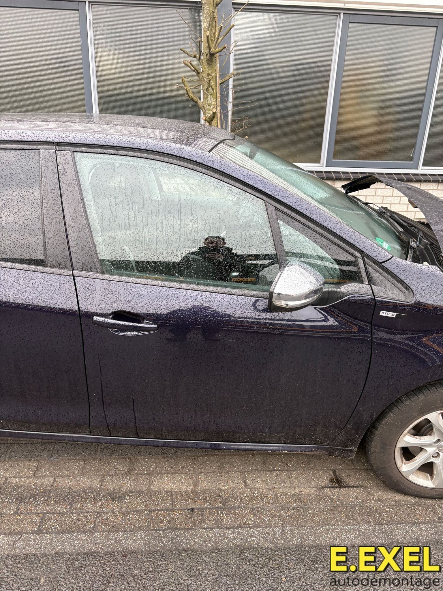 Deur rechts voor Peugeot 208 I 2012-2019 Paars, -, Origine de la pièce connue, Utilisé, Droite