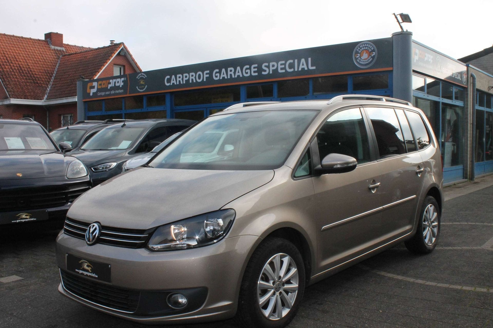 Volkswagen Touran Touran 1.2 TSI Trendline, Euro 5, Gebruikt, 4 cilinders, Bruin
