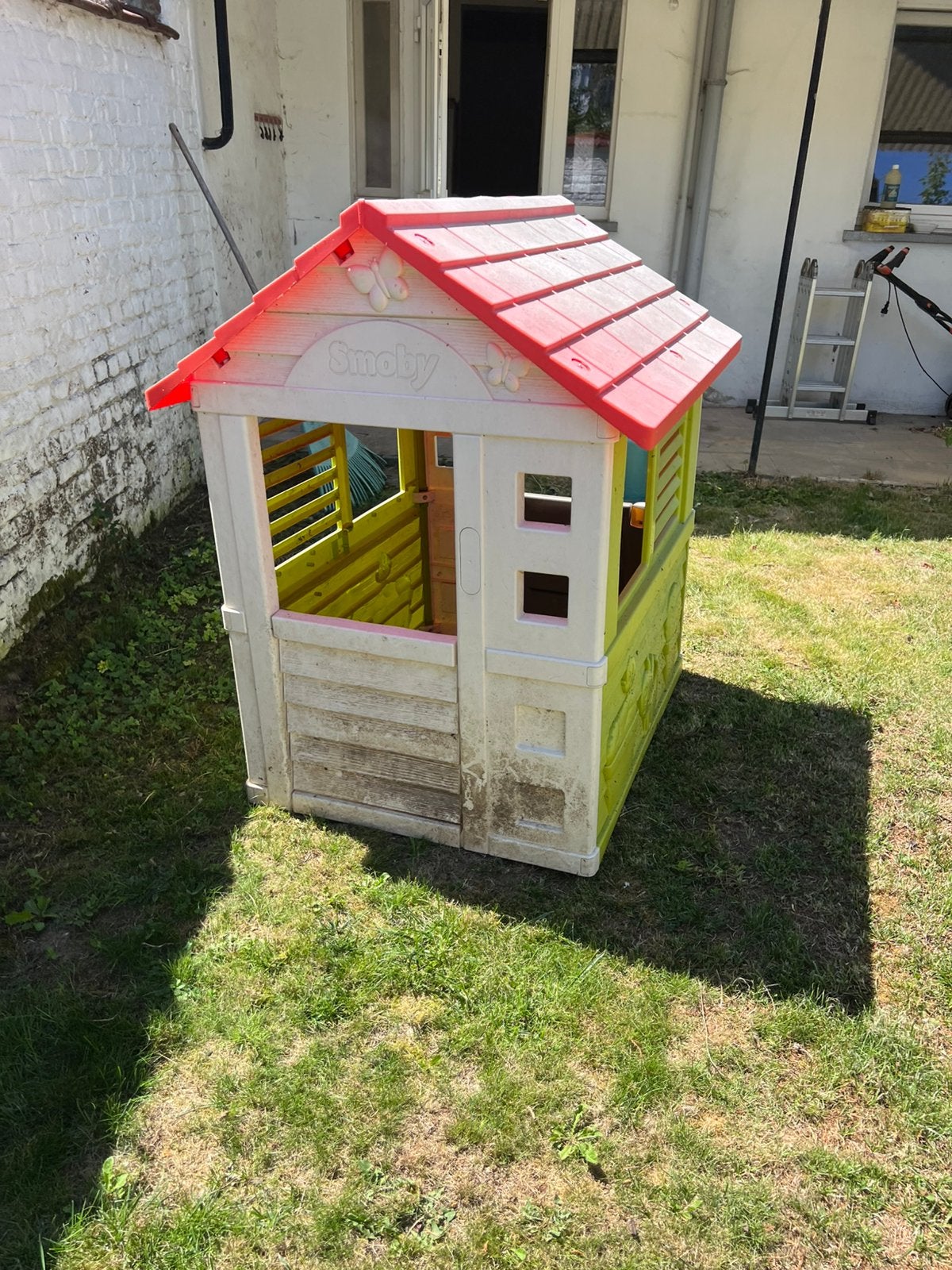 Maison Smoby à donner (Auderghem), Enfants & Bébés, Jouets | Extérieur | Cabanes d'enfant, Utilisé, Enlèvement