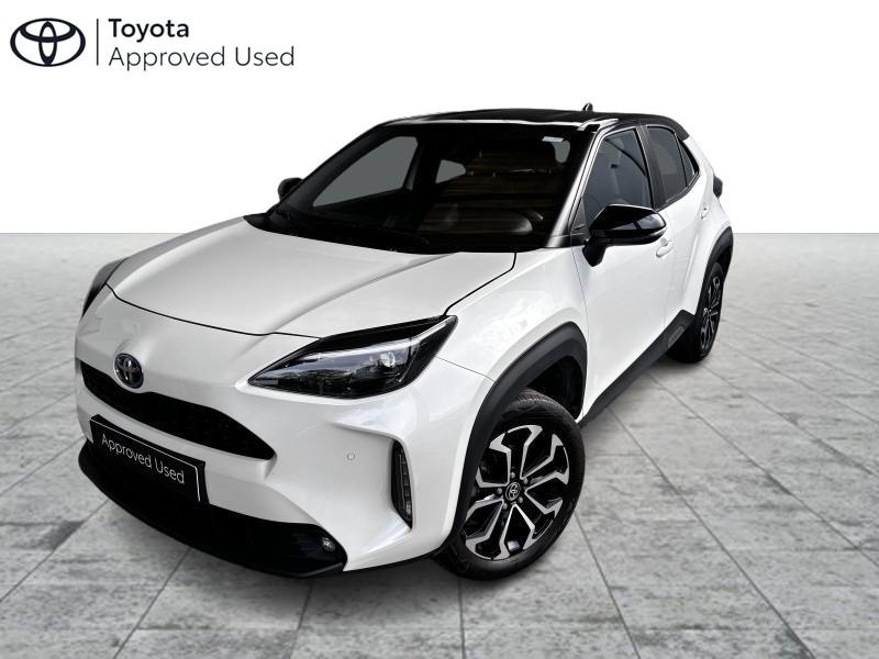 Toyota Yaris Cross Dynamic Plus Bi-Tone + Comfort pack, Autos, Achat, 5 portes, Automatique, Electronic Stability Program (ESP)