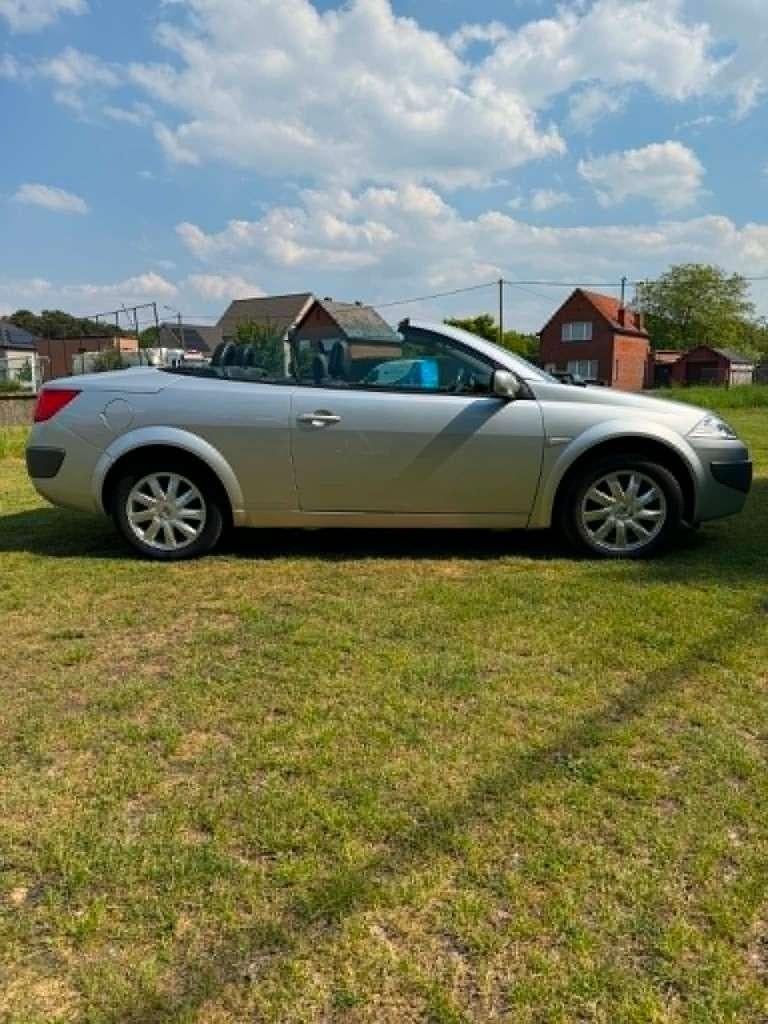 megane cabrio 1.5dci karmann 1e eigenaar 120700km, Autos, Renault, Cuir, Argent ou Gris, Achat, Capteur de lumière