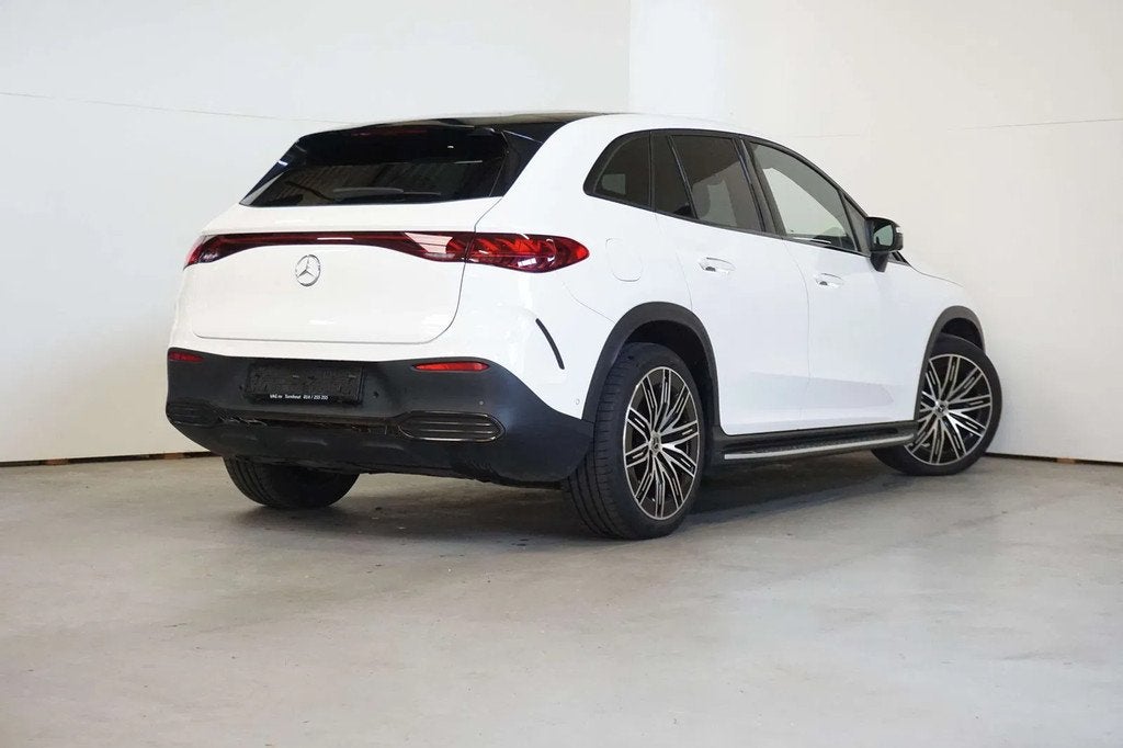 Mercedes-Benz EQE 300 SUV - Edition AMG-Line (bj 2024), Auto's, Mercedes-Benz, Automaat, Gebruikt, Zwart, Alcantara