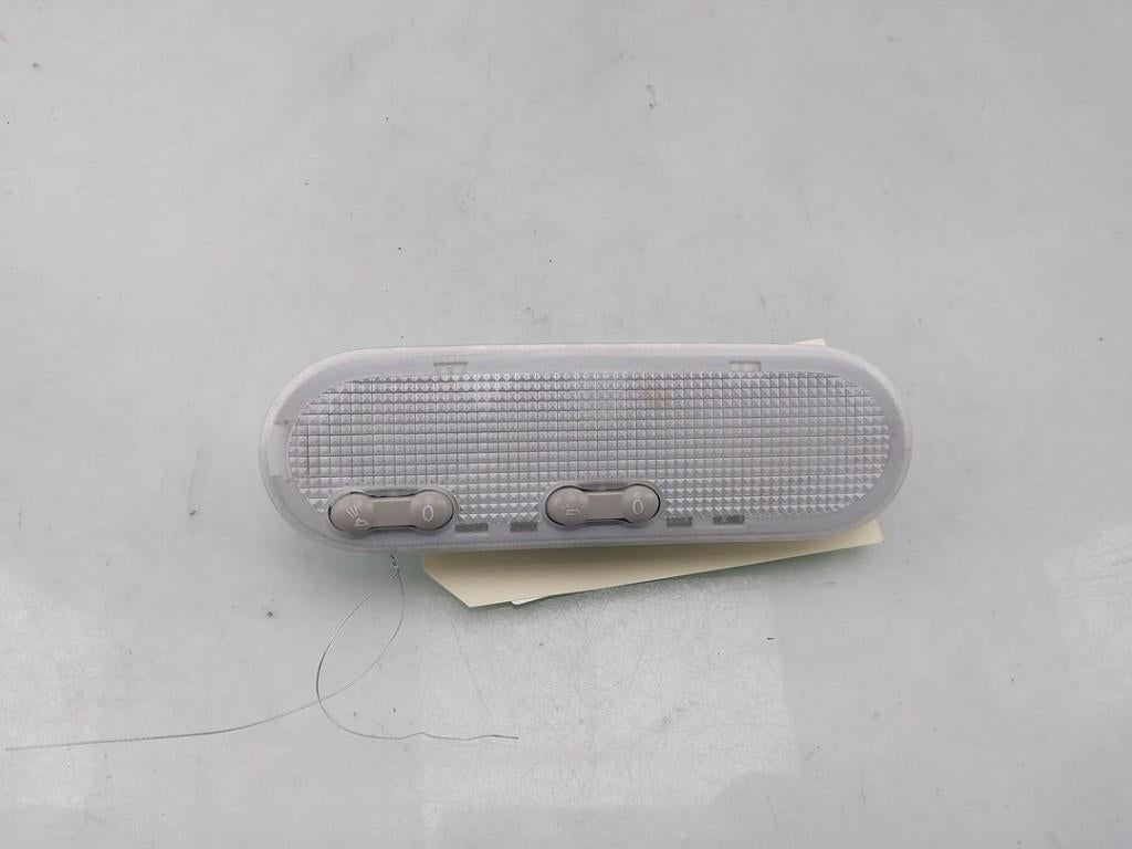 PLAFONNIER AVANT Dacia Lodgy (JS) (01-2012/-) (|8200073231|), Utilisé, Dacia
