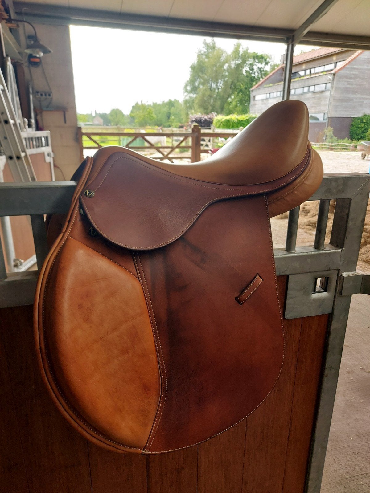 Fijn veelzijdigheids zadel 17.5 inch, Dieren en Toebehoren, Ophalen, Gebruikt, Recreatie