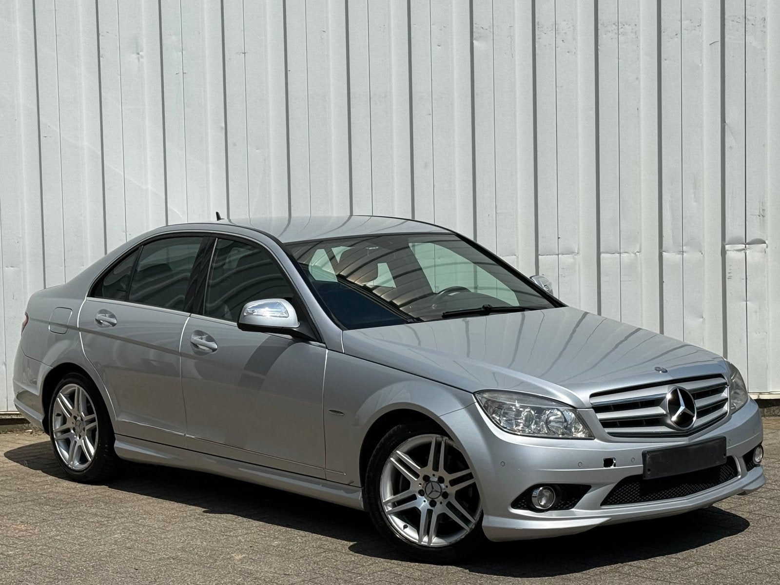 - Mercedes-Benz W204 - C200 CDI - automatique -AMG- 390000km, 100 kW, Argent ou Gris, Entreprise, Noir