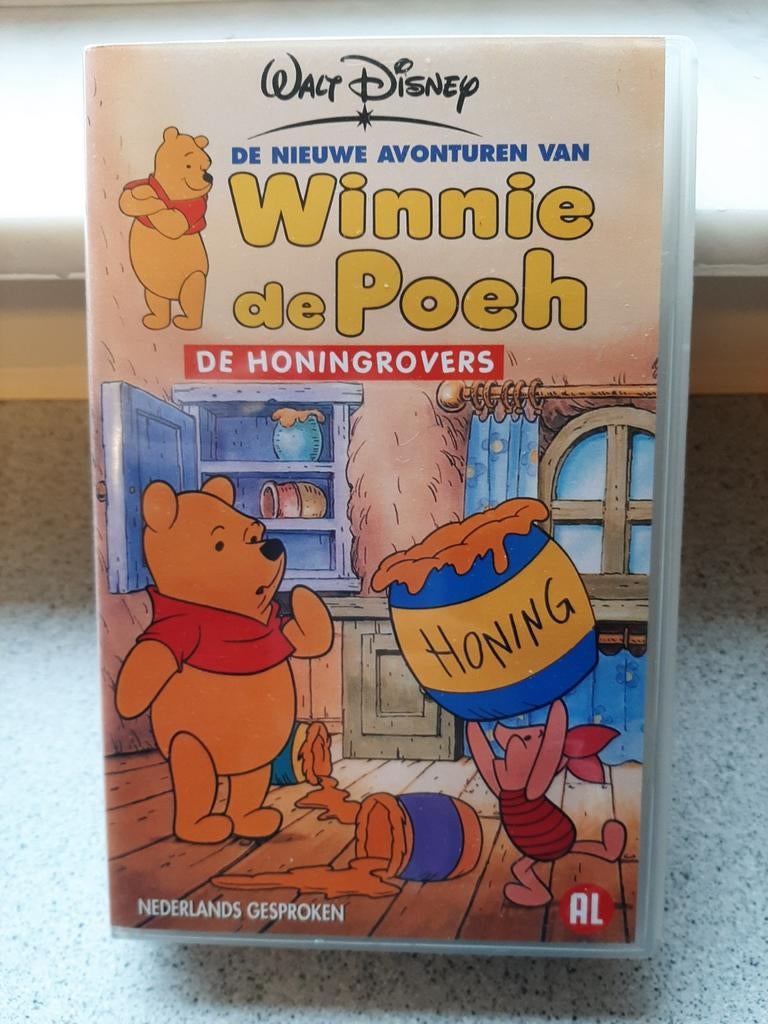Winnie de Poeh VHS – De Honingrovers Disney, Ophalen of Verzenden
