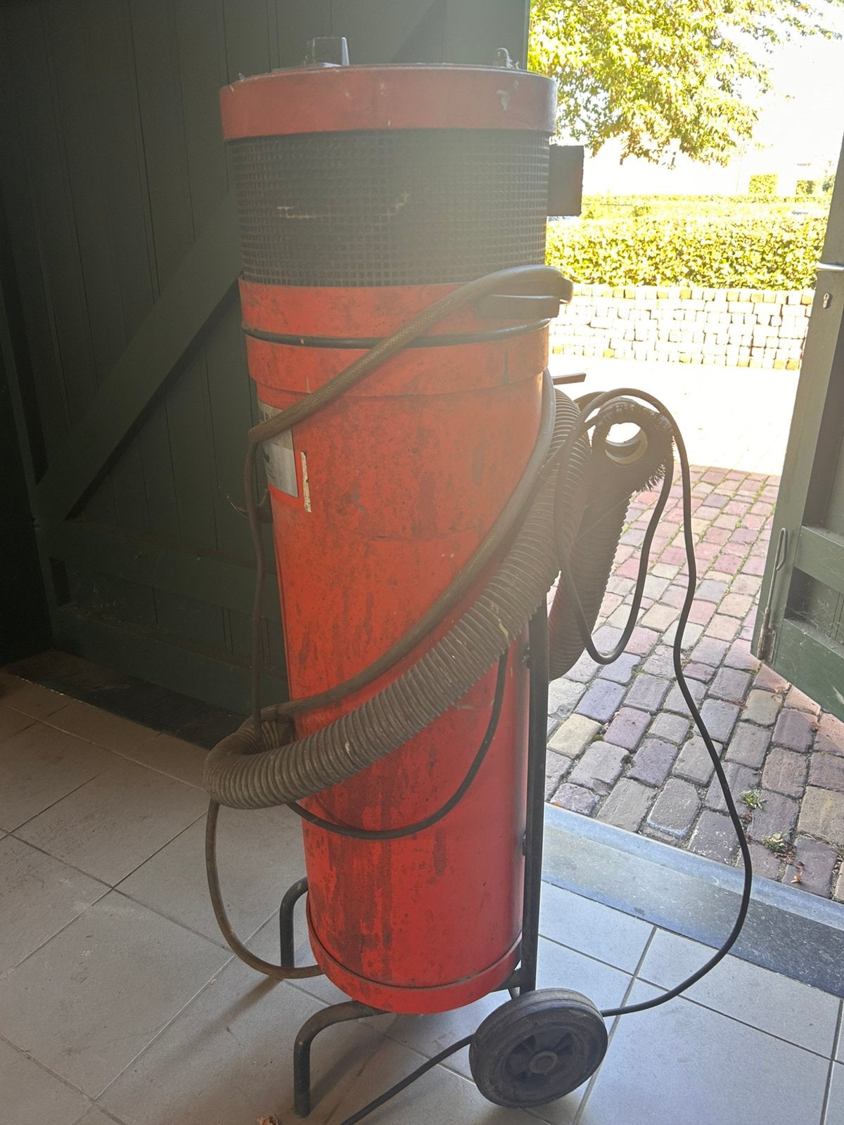 Zandstraal machine, Doe-het-zelf en Bouw, Ophalen, Gebruikt
