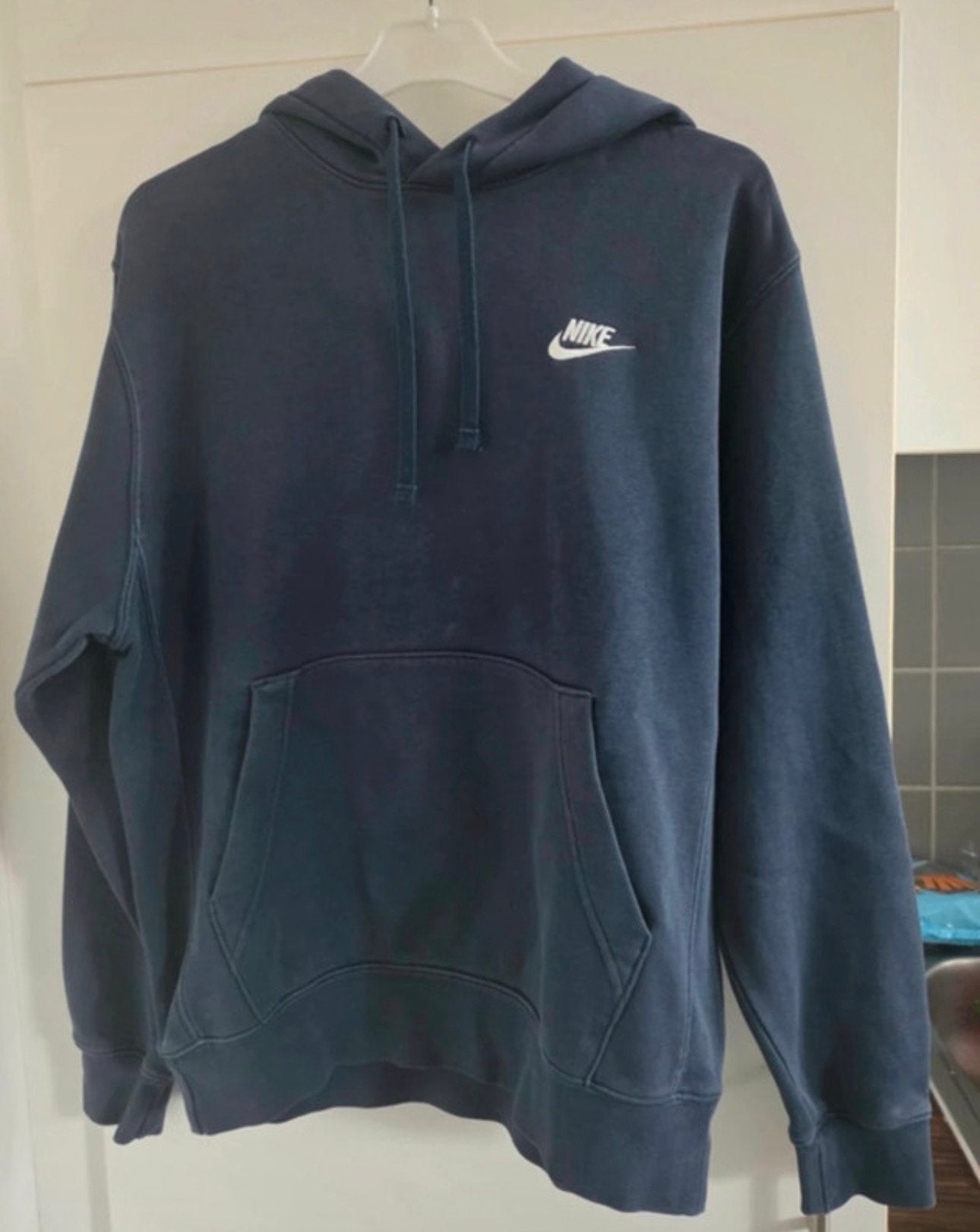 Sweat / pull à capuche Nike bleu marine - Taille S, Enlèvement, Porté, Taille 46 (S) ou plus petite, Bleu