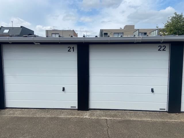 Garage te huur Planeetstraat Lier, Provincie Antwerpen