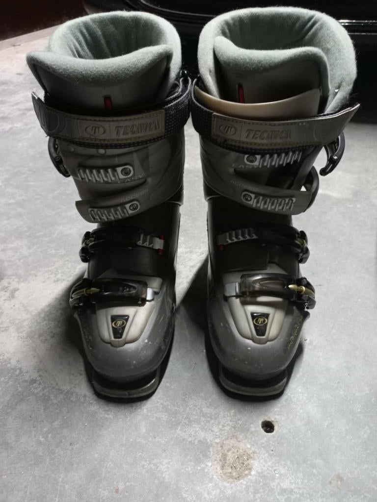 Forfait de ski Skibotten Technica taille 41 (Atomic), Enlèvement