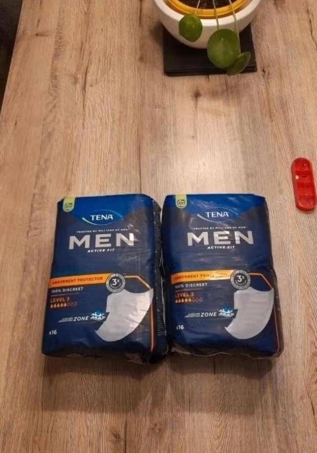 Tena pour hommes niveau 3 (2 boîtes de 16 inserts), Divers, Enlèvement ou Envoi, Neuf
