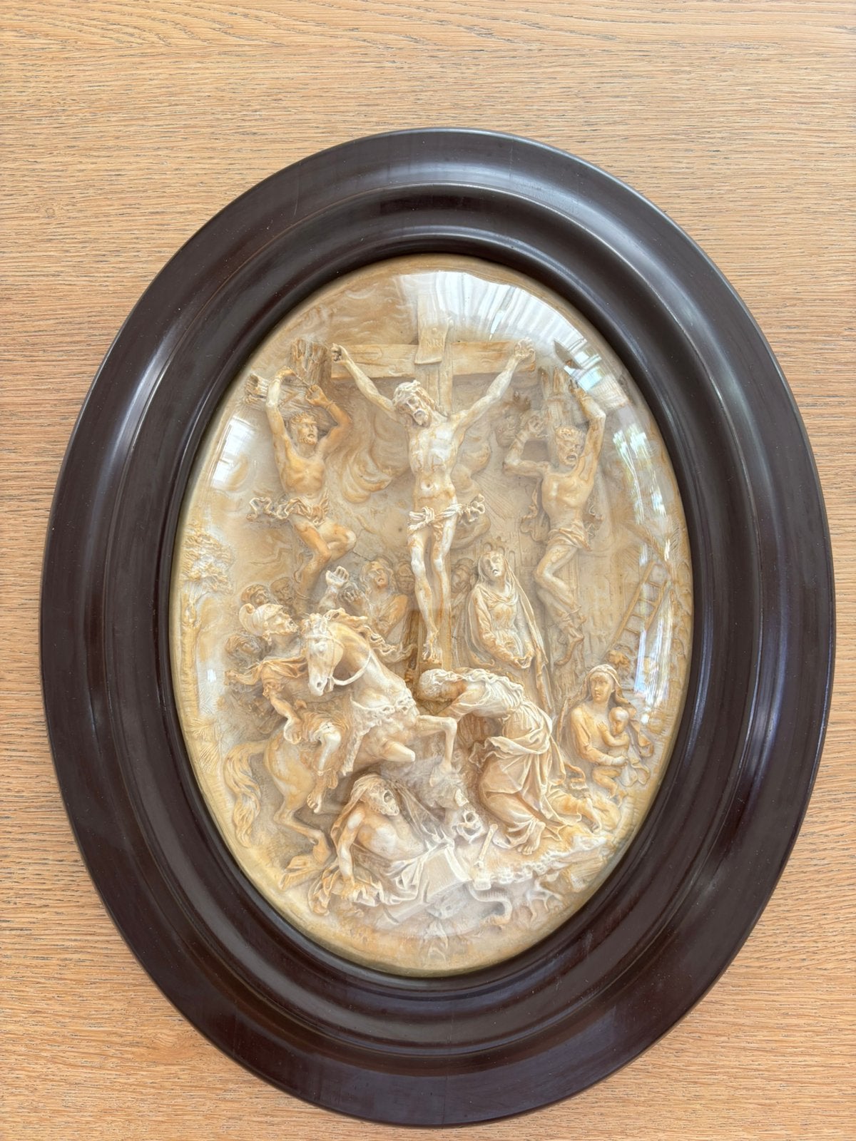 Bas-reliëf in meerschuim/sepioliet J. Revillon, Enlèvement