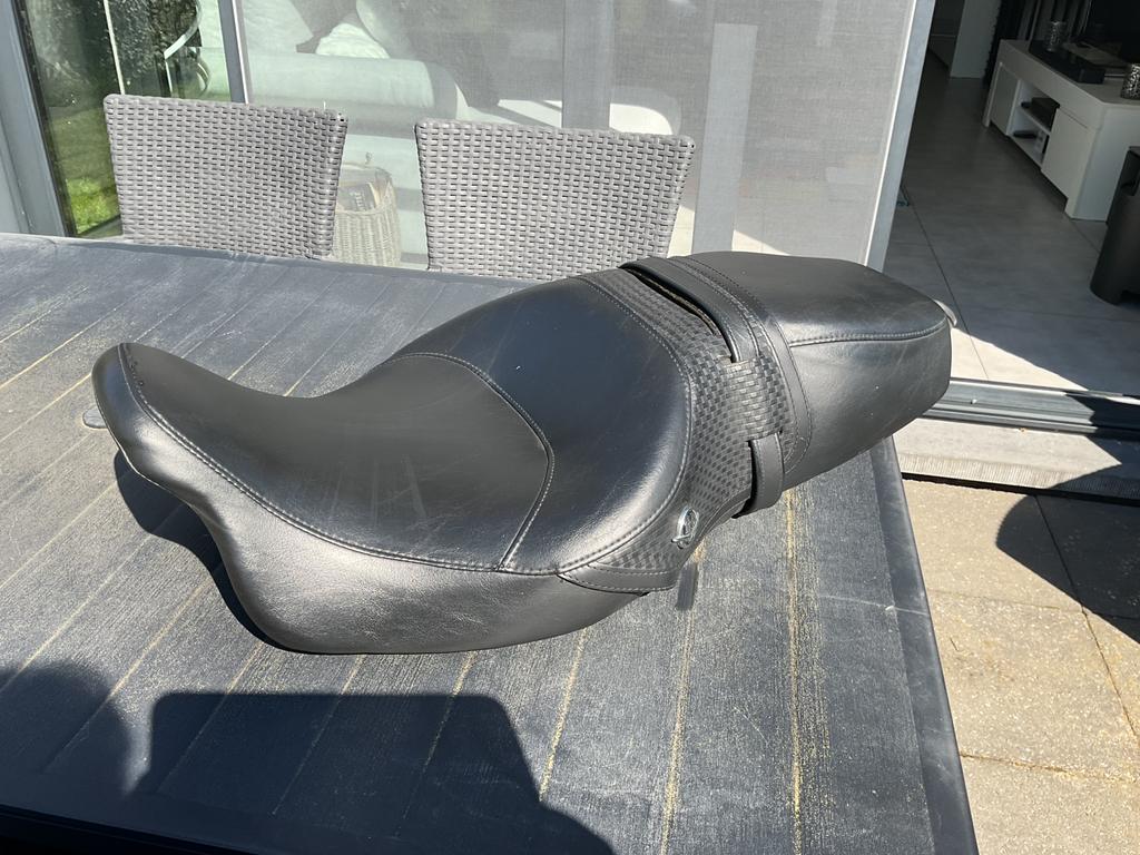 Selle harley davidson d’origine (road king classic), Enlèvement ou Envoi