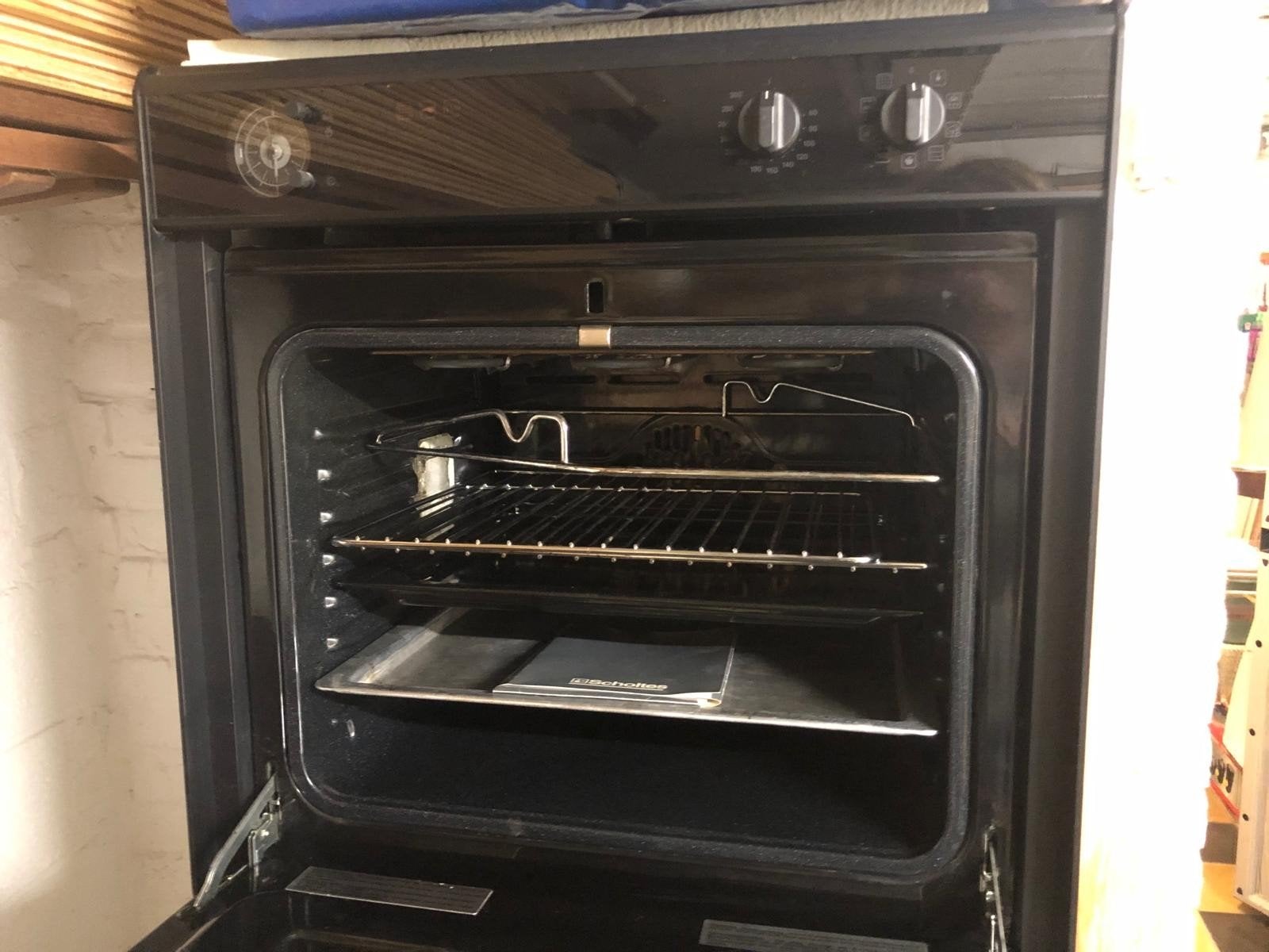 Inbouw electrische oven, Ophalen, Inbouw