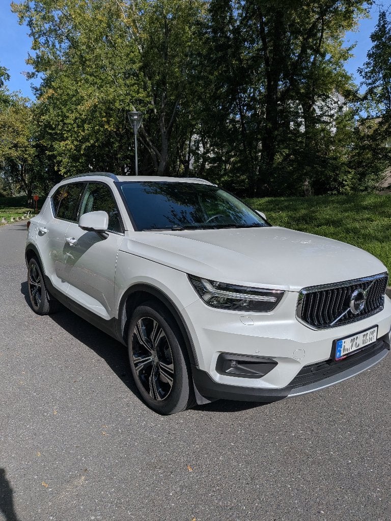 Volvo XC40 Recharge Inscription T4 Plug-in Hybrid —2021 full, Auto's, Automaat, Dealer onderhouden, Zwart, Zwart