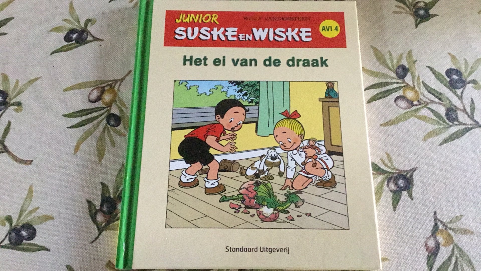 Junior suske en wiske, het ei van de draak, avi 4, Boeken, Ophalen, Nieuw
