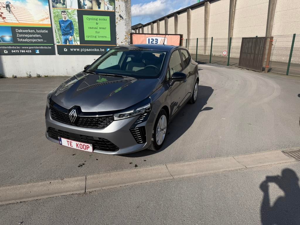 Renaul Clio 1.0Tce evolution 2025, Autos, Renault, Argent ou Gris, Achat, Euro 6, Entreprise