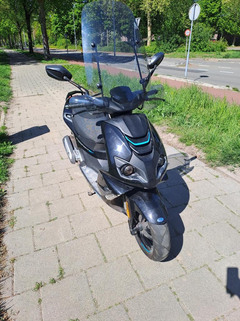 Speedfight 3/4   a klasse windscherm, Fietsen en Brommers, Scooters | Peugeot, Zo goed als nieuw, Speedfight, Klasse A (25 km/u)