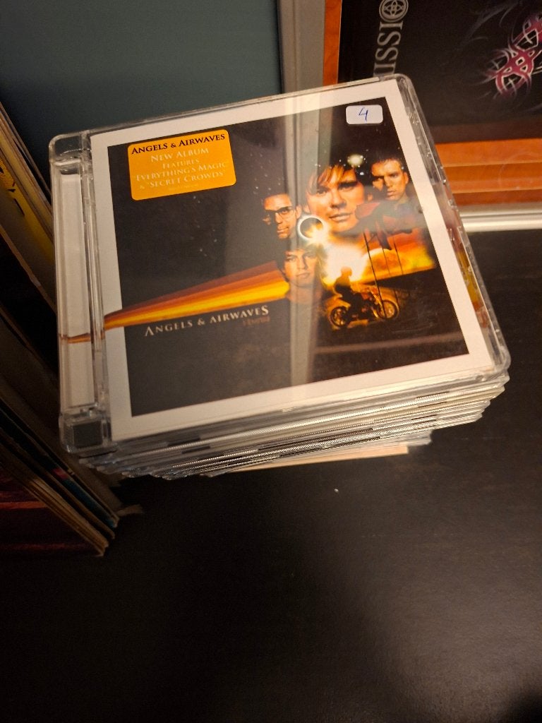 cd - angels & airwaves - i-empire, CD & DVD, Comprend un boîtier, Rock alternatif, Enlèvement ou Envoi, Comme neuf