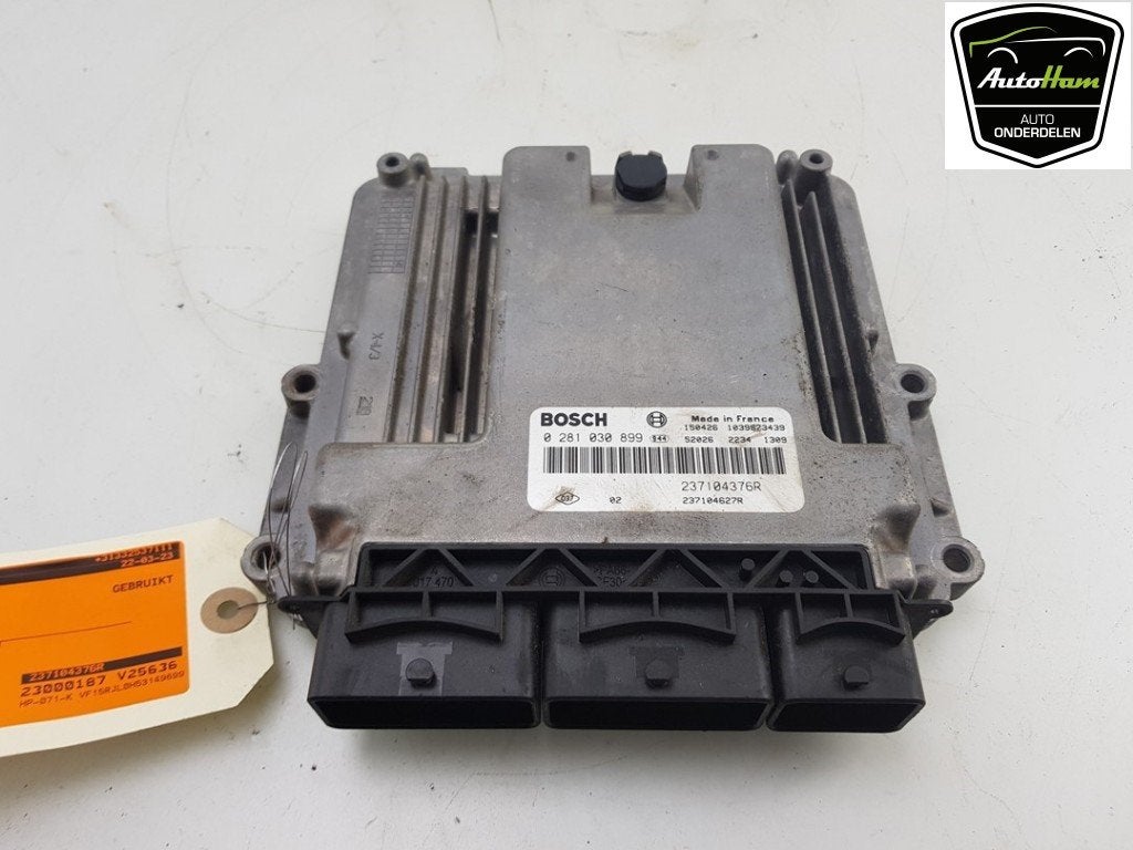 CALCULATEUR MOTEUR ECU Renault Clio IV (5R), Robert Bosch AG, Renault, Utilisé, Robert-Bosch-Allee 1
74232  Abstatt, DE