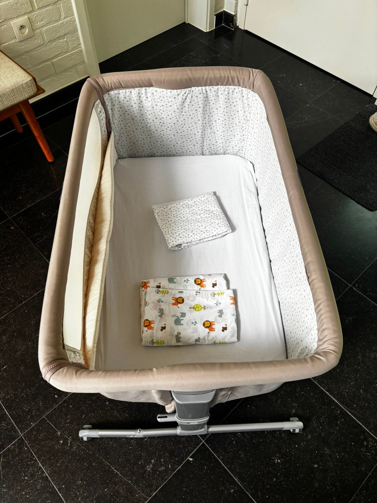 Co sleeper chico, Enfants & Bébés, Berceaux & Lits, Enlèvement, Comme neuf