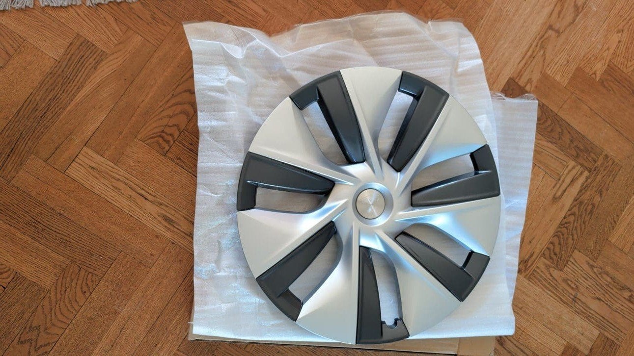 Twee wieldoppen voor Tesla Model Y 2023, Ophalen, Nieuw