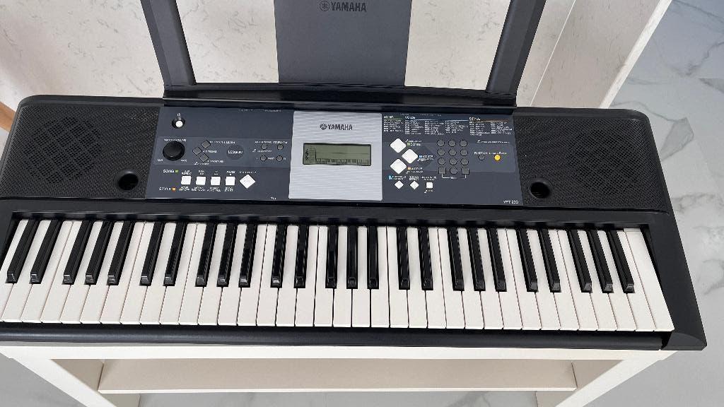 Yamaha piano YPT-230, Musique & Instruments, Enlèvement, Piano